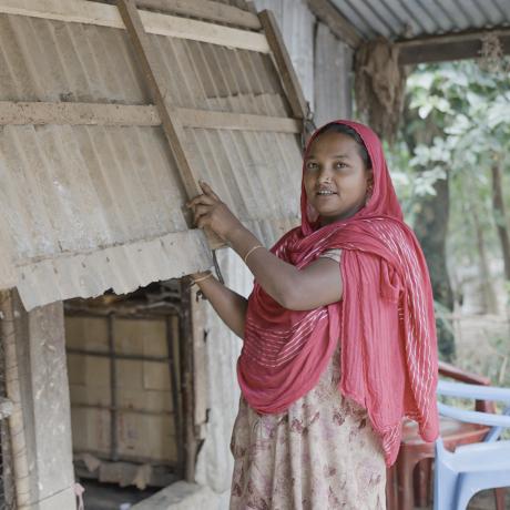 Shazida, a small-business owner and agricultural worker in Bangladesh